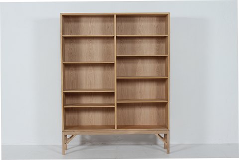 Børge Mogensen
FDB Møbler
Bookcase A 154 of oak